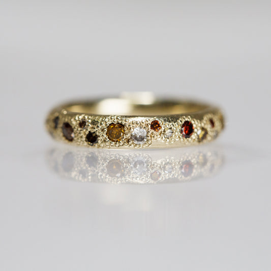 Ellis Mhairi Cameron 4mm Cognac & Champaign Diamond Scatter Band