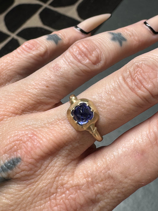 Atelier Narce Gold & Tanzanite Ring