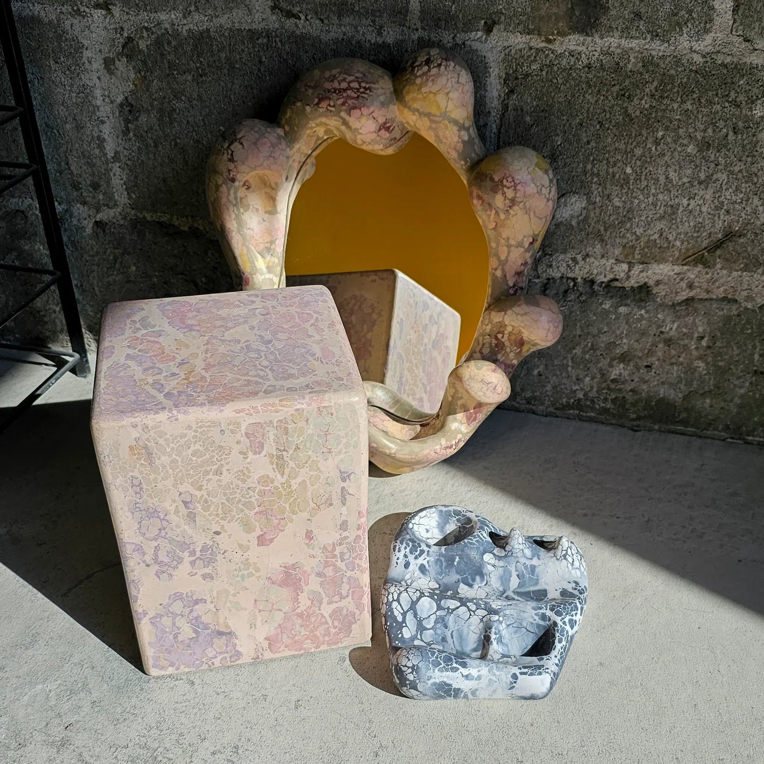 CONCRETE CAT