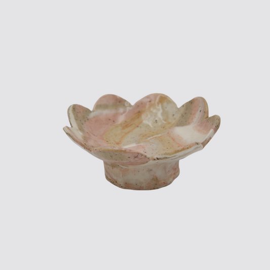 MVP Studio elevated Petal 5"
