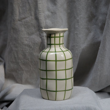 AD Maddy Vase