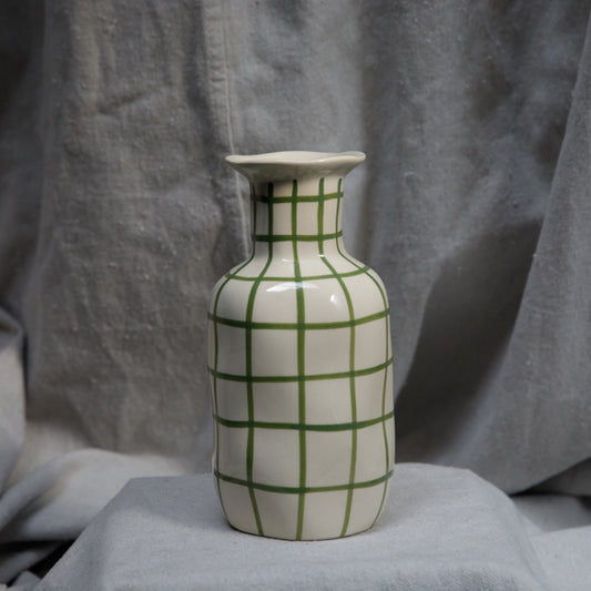 AD Maddy Vase