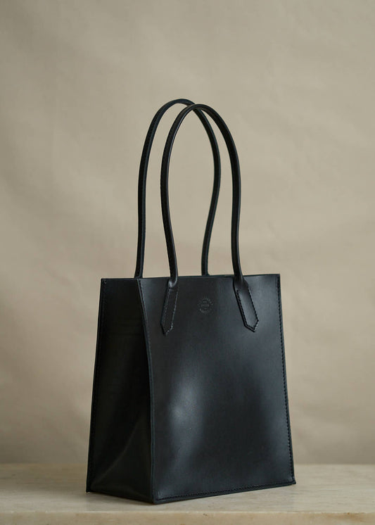 Forestbound Leather Dock Bag, Standard Black Latigo