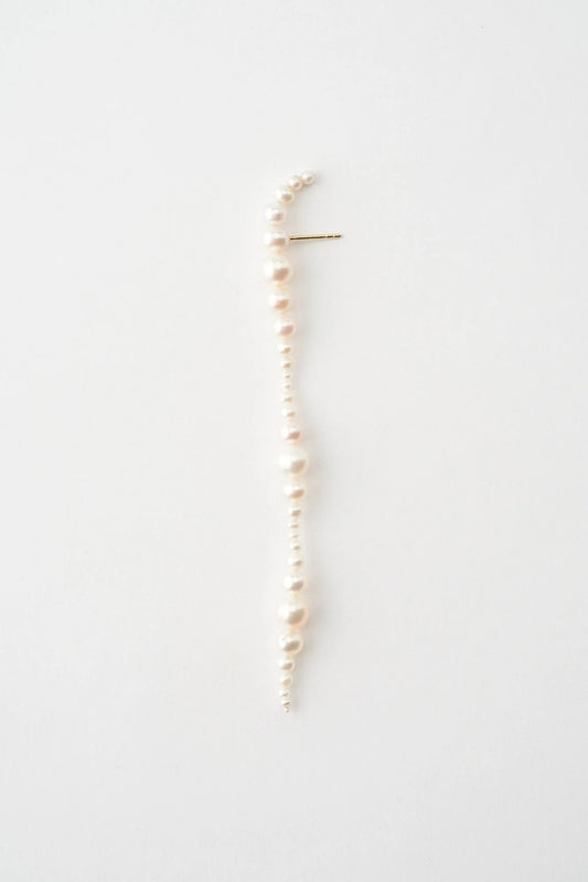 Muscles & Muscles Lone Pearl Glyzinia Earring