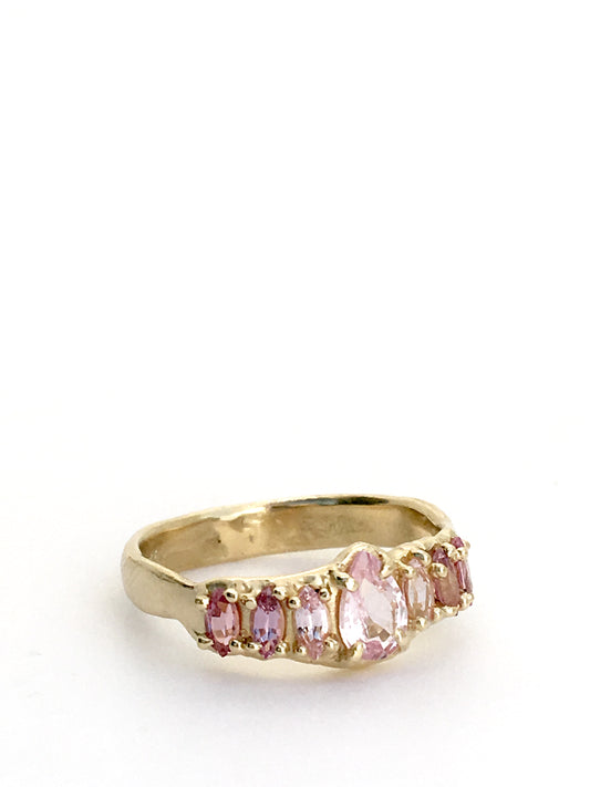 Atelier Narce Pale Pink Sapphire Ring