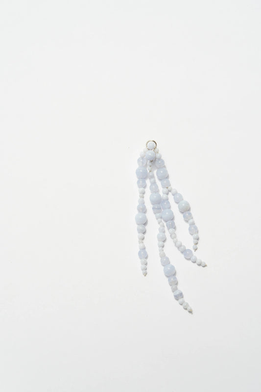 Muscles & Muscles Light Blue Glyzinia Earrings