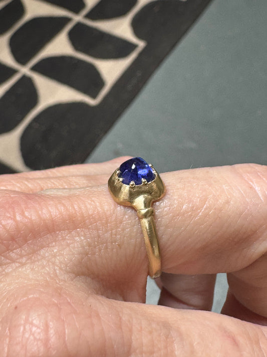 Atelier Narce Gold & Tanzanite Ring