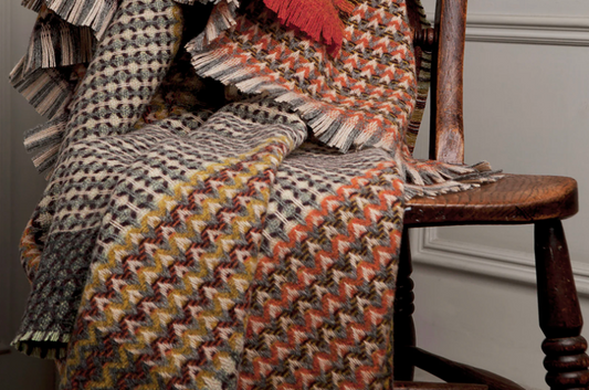 Wallace+Sewell Yosemite Shetland Wool Ripple Throw (Peach)