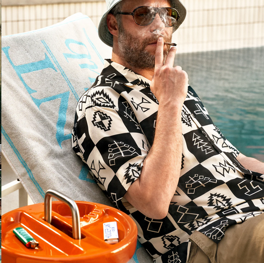 Houseplant Sidetable Ashtray in Orange
