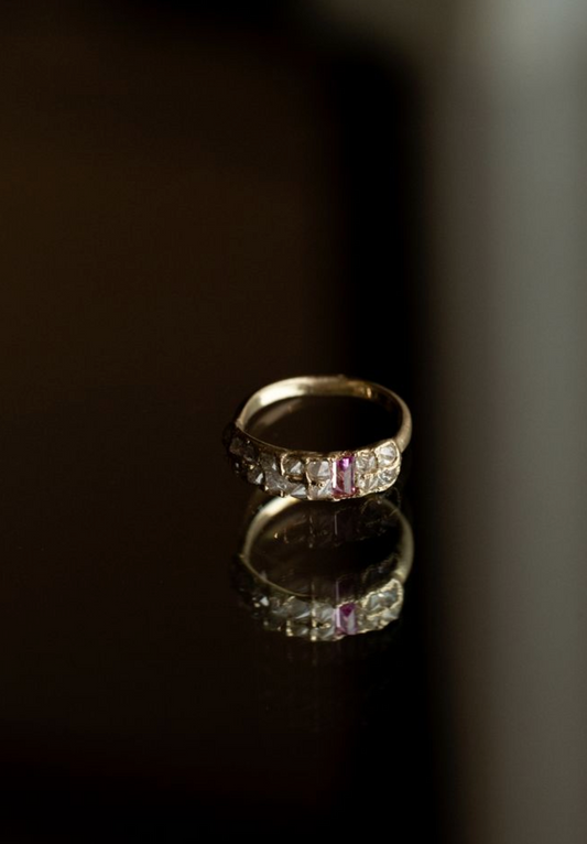 Atelier Narce Icy Diamond & Pink Sapphire Ring