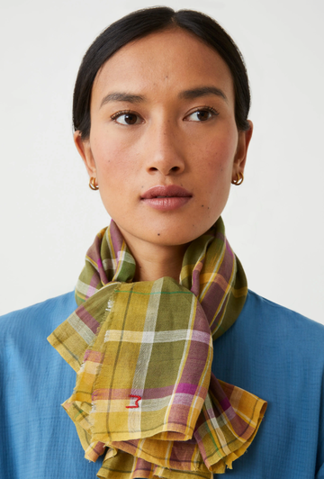 Moismont Mesange 768 Scarf in Amazon