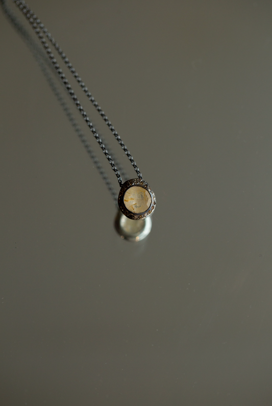 Rosa Maria Petite Golden Quarts Necklace