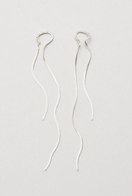 Mussels and Muscles Lissom Thin Long Earcuff