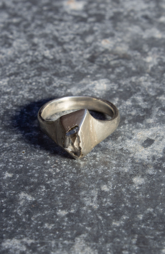 Atelier Narce Diamond Apex Ring