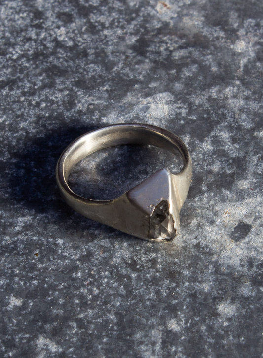Atelier Narce Diamond Apex Ring