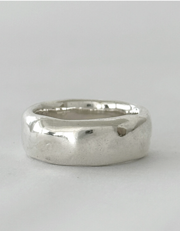 Mondo Studio Swell Ring