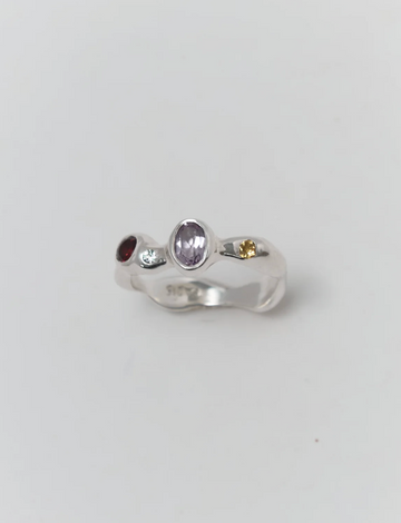 Faris Reina Ring