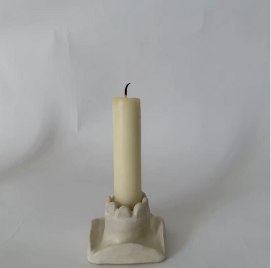 Oon Flat Scalloped Candleholder