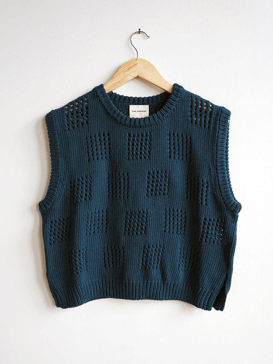 The Endry Katt Eyelet Vest - Viridian