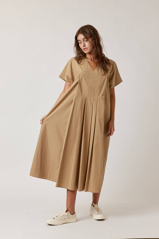 Amente Pleated pullover dress
