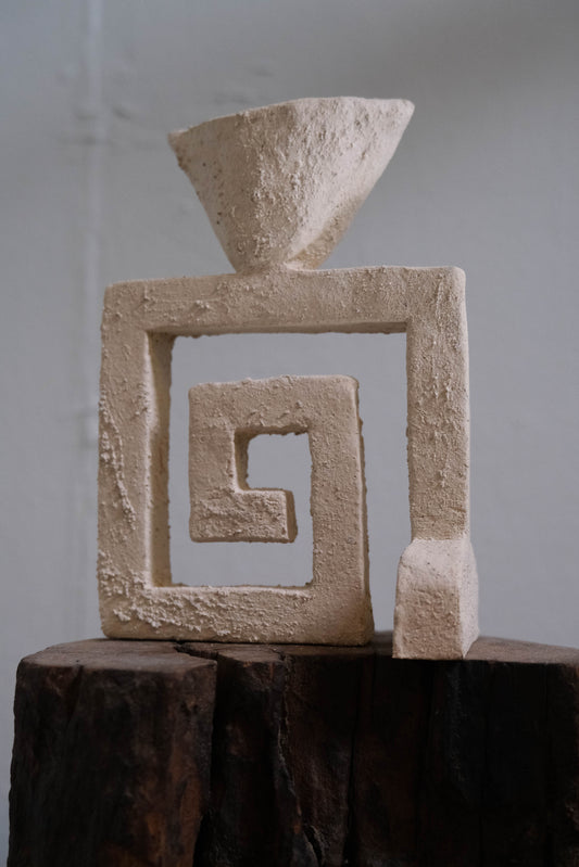Pone Spiral Candle / Incense Cone Holder (White)